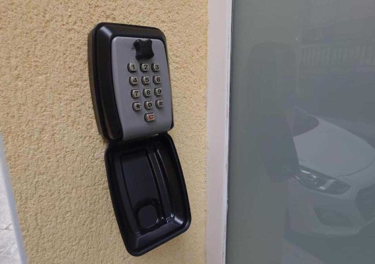 Appartamento Loft Centrico Madrid Retiro A Estrenar Esterno foto